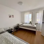 Perfekte 9 Fuer Monteure & Handwerker