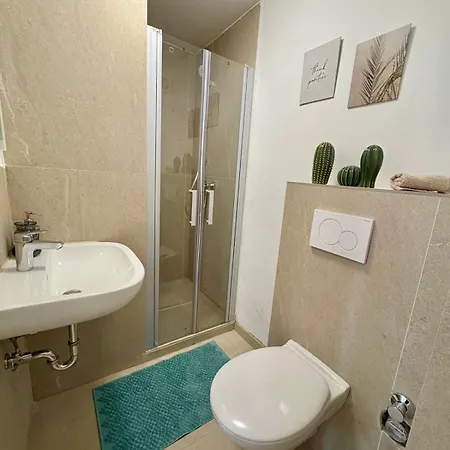 Perfekte 9 Fuer Monteure & Handwerker Daire Ludwigshafen am Rhein