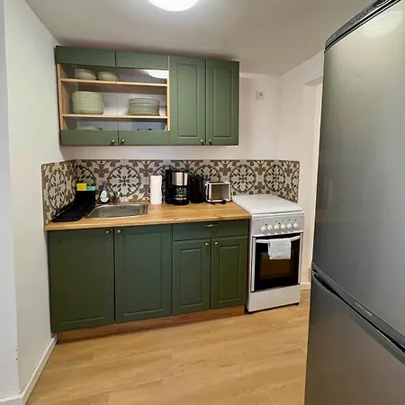 Perfekte 9 Fuer Monteure & Handwerker Apartman *